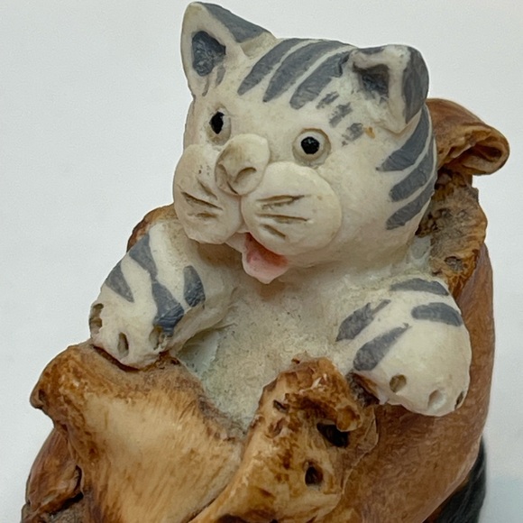 VNTG1988 Peter Fagan Cat in Shoe Figurine Made Hand Painted Scotland Collectable - Picture 2 of 13